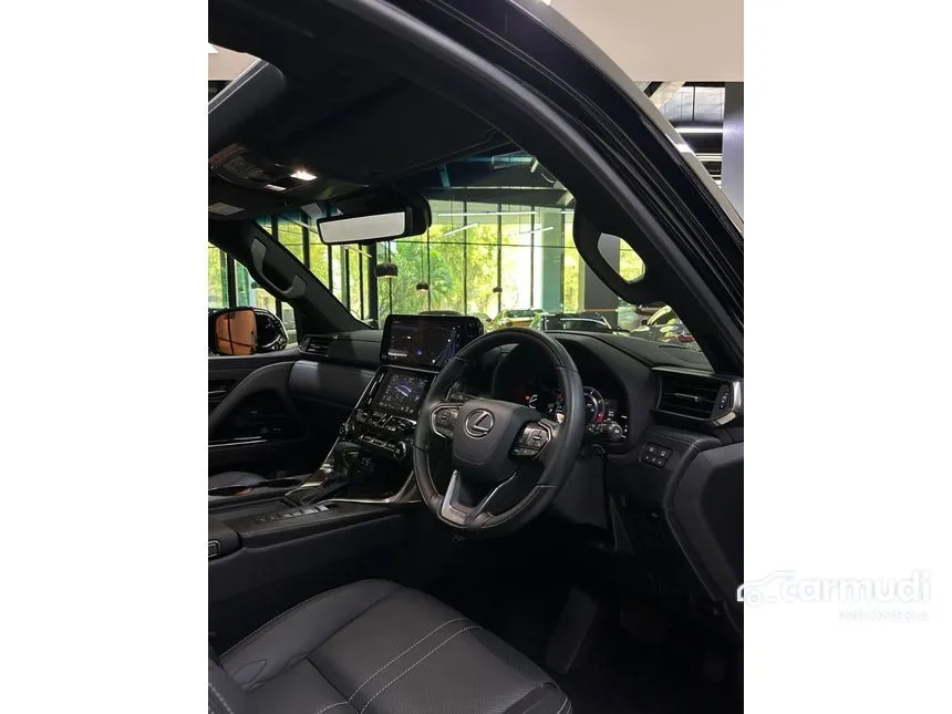 2023 Lexus LX 600 VIP SUV