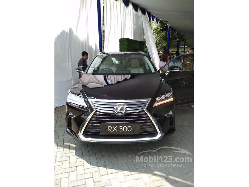 Jual Mobil  Lexus  RX300 2021 Luxury 2 0 di Jawa Barat 