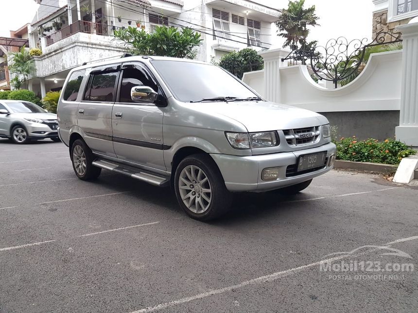 Jual Mobil  Isuzu Panther 2001 TOURING  2 5 di Jawa Barat 