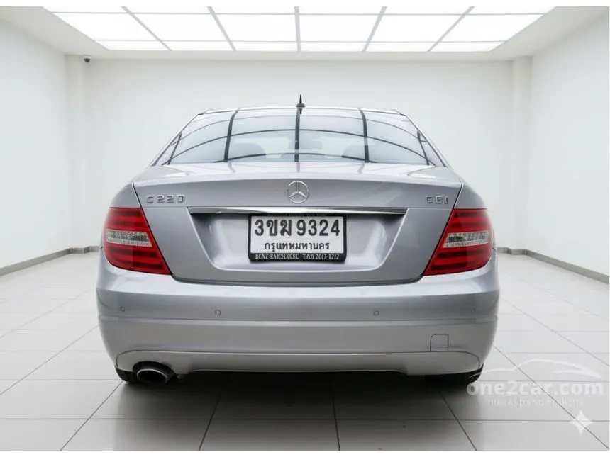 2012 Mercedes-Benz C220 CDI BlueEFFICIENCY Sedan