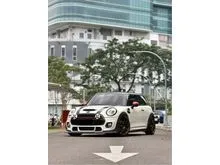 2015 MINI Cooper 2.0 S John Cooper Works 3 Door Hatchback White on Black Odo 25 Rb (TERMURAH)