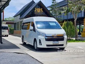 2021 Toyota Commuter 2.8 Van