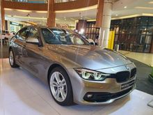PROMO SPESIAL CLEARANCE STOCK 2019 BONUS DISKON MENARIK TERBAIK TERBESARBMW 320i 2.0 Sport Shadow Edition Sedan