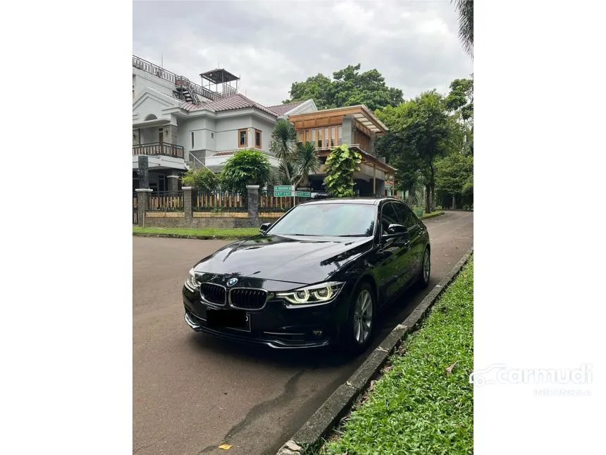 Jual Mobil BMW 320i 2017 Sport 2.0 di Banten Automatic Sedan Hitam Rp 395.000.000