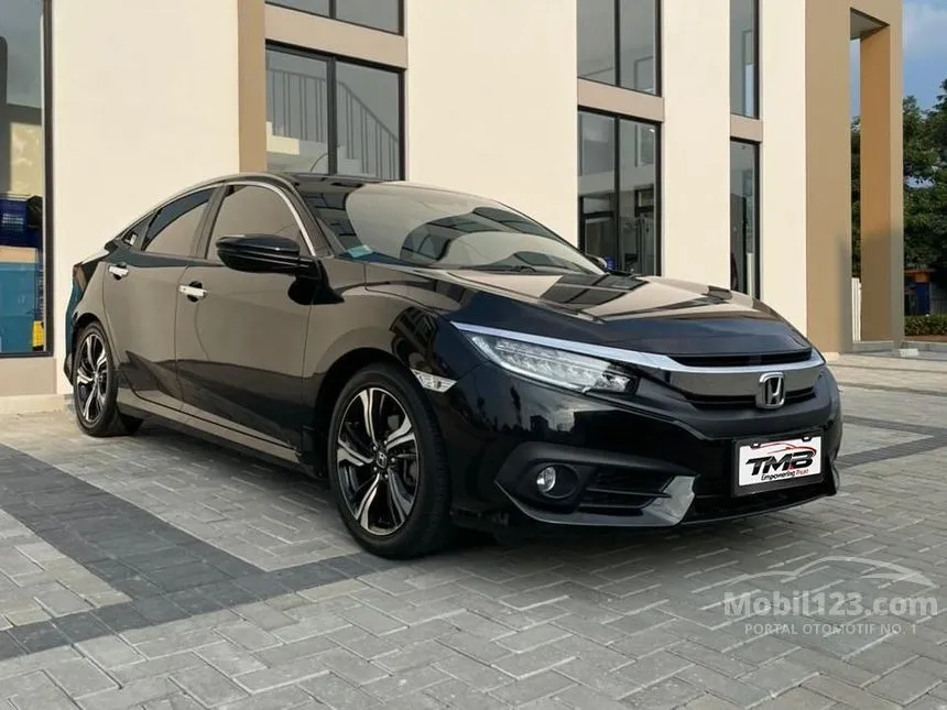 2016 Honda Civic ES Sedan