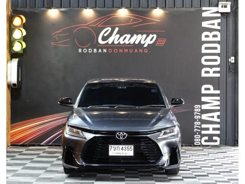 2024 Toyota Yaris Ativ Premium Sedan