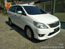 2012 Toyota Kijang Innova 2.0 E manual istimewah