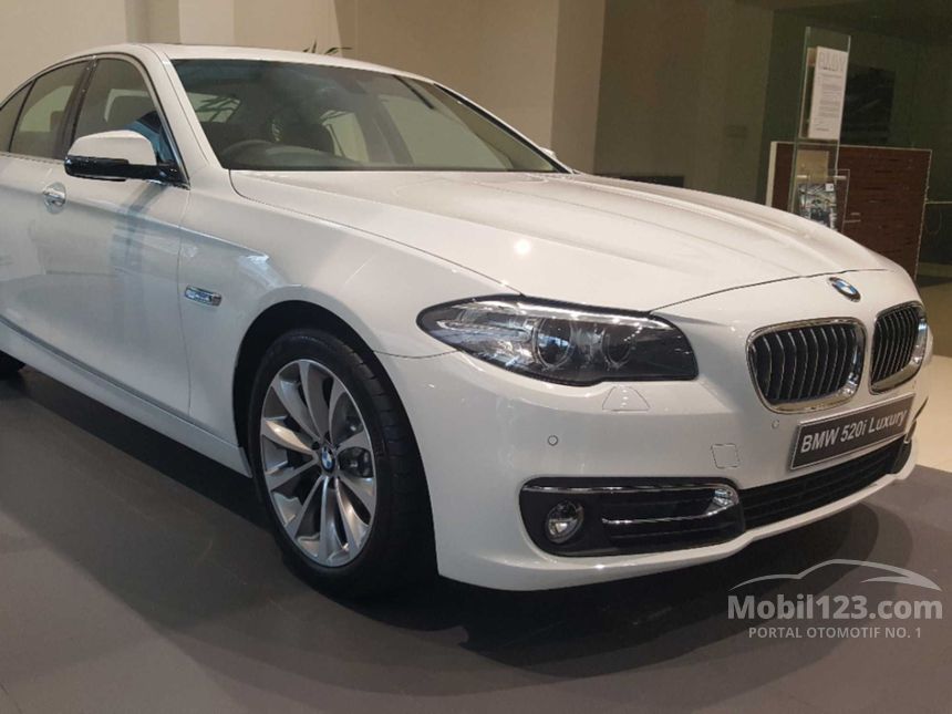 Jual Mobil BMW 520i 2019 Luxury 2 0 di DKI Jakarta 