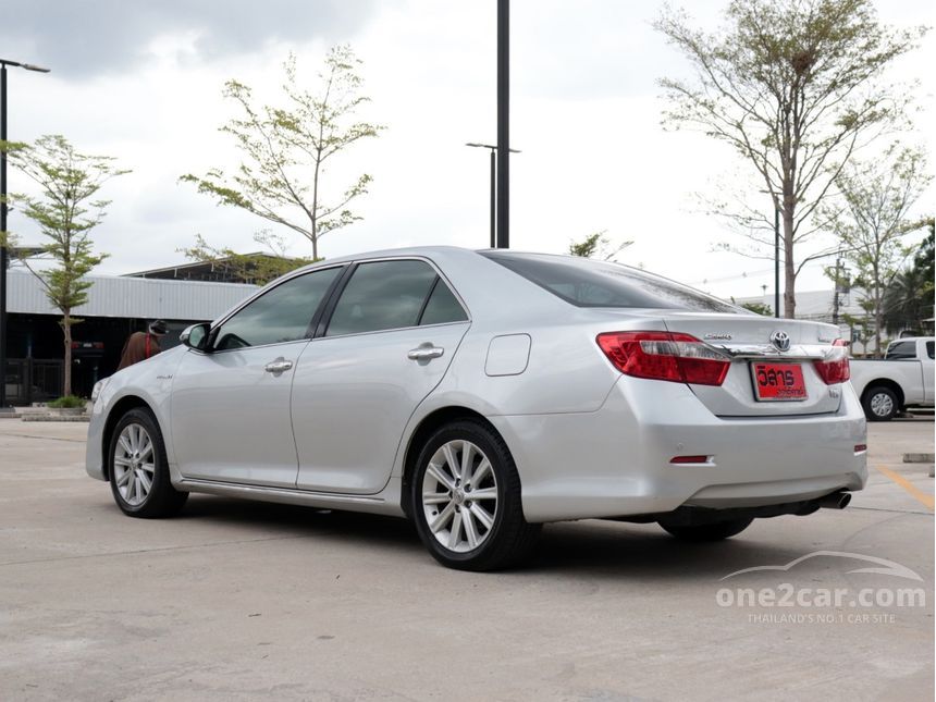 Toyota Camry 2013 Hybrid 2.5 in กรุงเทพและปริมณฑล Automatic Sedan สีเทา