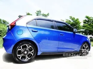 2019 MG MG3 1.5 V (2-Tone) Hatchback