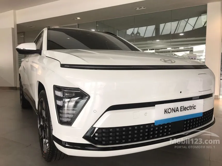 Jual Mobil Hyundai Kona 2024 Electric Long Range Signature di DKI Jakarta Automatic Wagon Putih Rp 590.000.000