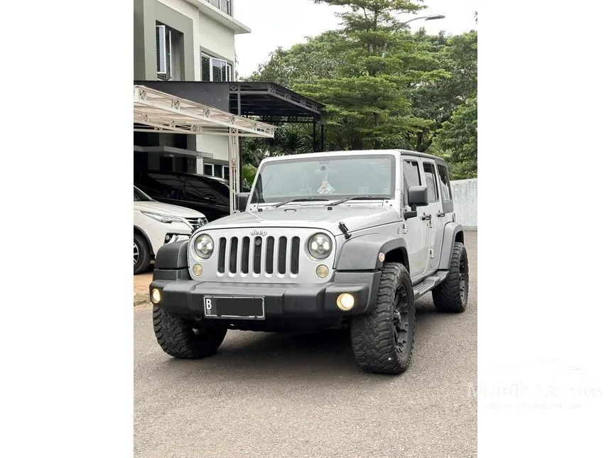 2011 Jeep Wrangler Sport Renegade Plus 4 Door SUV