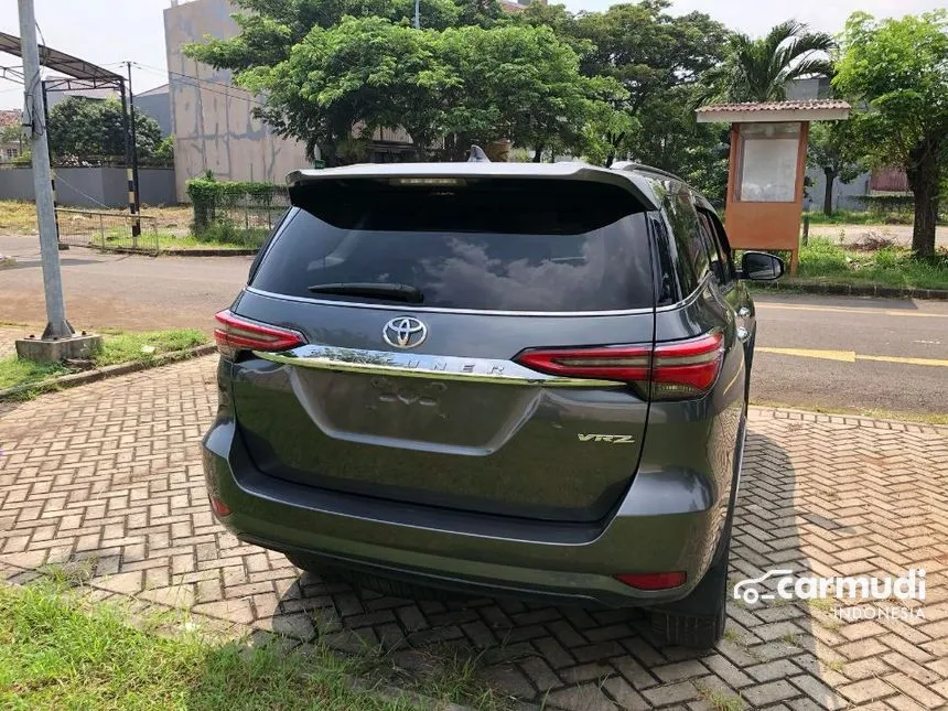 2021 Toyota Fortuner VRZ TRD 4X2 SUV