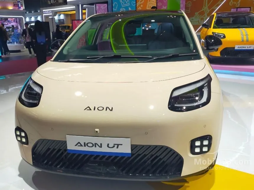 2026 GAC AION UT Premium Hatchback