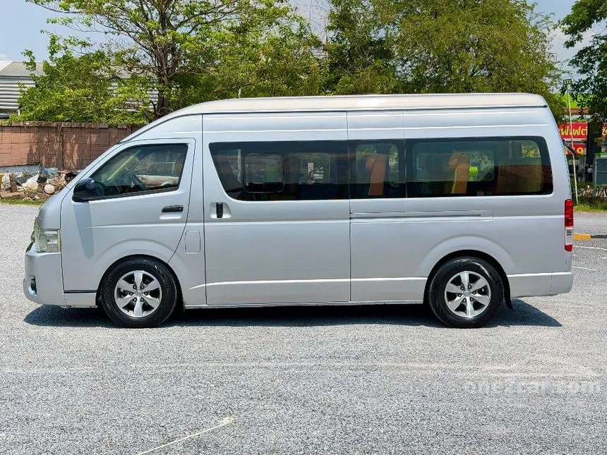 2014 Toyota HIACE D4D Van
