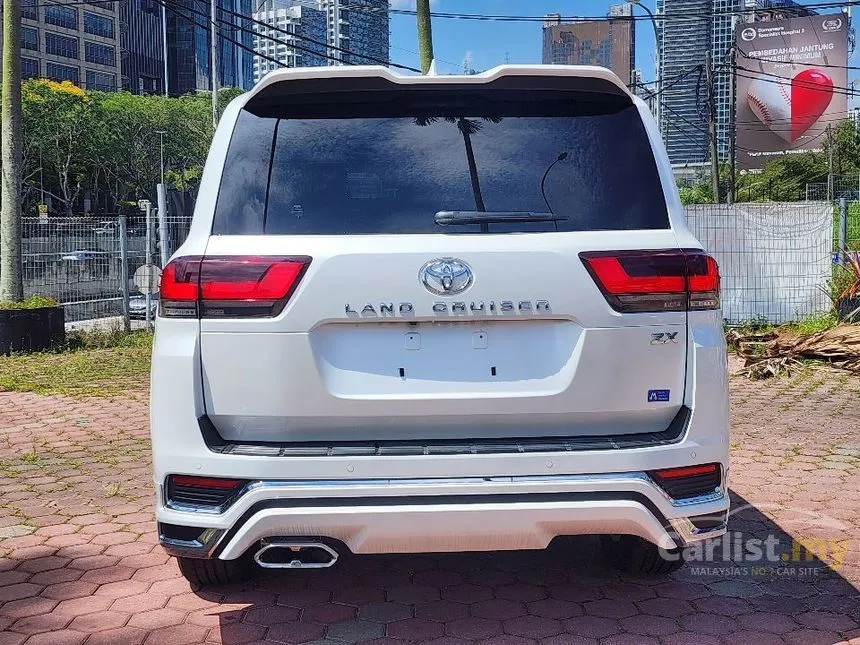 2022 Toyota Land Cruiser ZX Modellista SUV