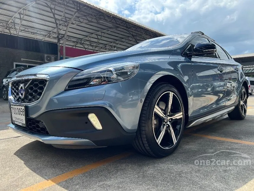2016 Volvo V40 T5 S Wagon