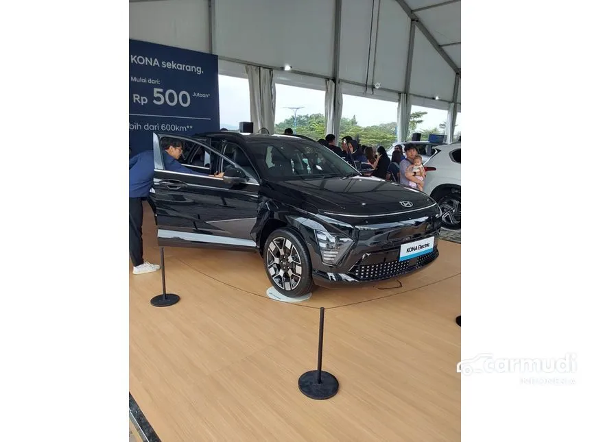 2024 Hyundai Kona Electric Long Range Signature Wagon