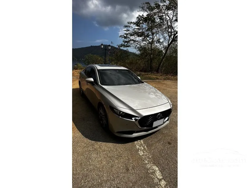 2022 Mazda 3 SP Sedan