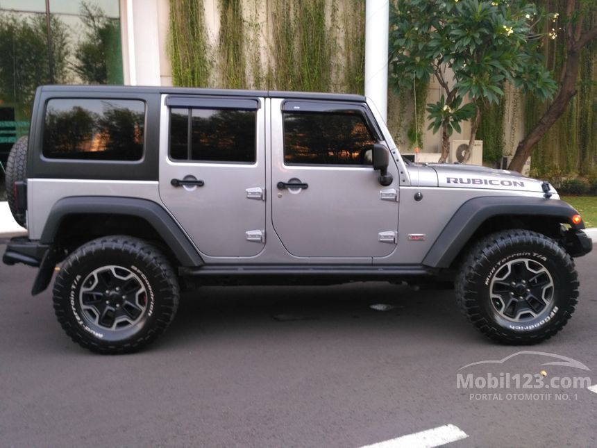 Jual Mobil Jeep Wrangler 2014 Rubicon 10th Anniversary 3 6 