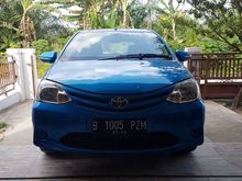 2013 Toyota Etios Valco 1.2 E Hatchback