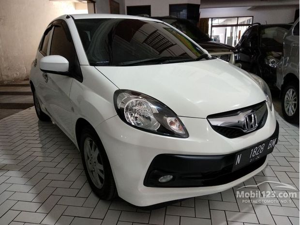 Honda Brio Mobil bekas dijual di Malang Jawa-timur 