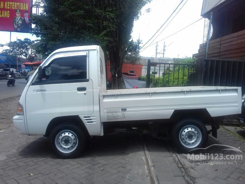 Jual Mobil Mitsubishi Colt T120SS 2014 Standard 1.5 di Jual Mobil Mitsubishi Colt T120SS 2014 Standard 1.5 di