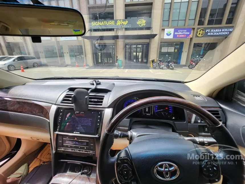 2015 Toyota Camry V Sedan