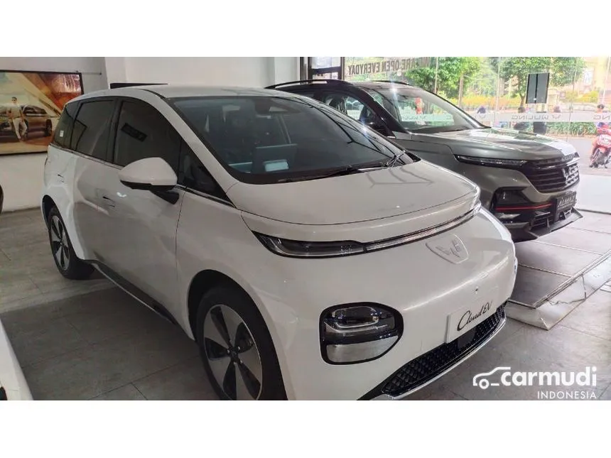 2024 Wuling Cloud EV EV Hatchback