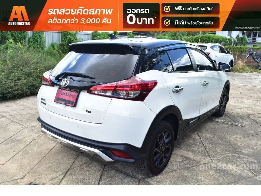 2019 Toyota YARIS High Hatchback
