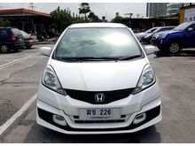 2012 Honda Jazz 1.5 (ปี 08-14) V i-VTEC Hatchback AT