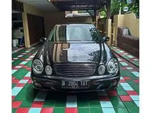 2004 Mercedes-Benz E200K 1.8 Sedan * MOBIL ANTIK SEKALI