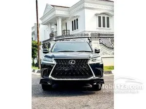 2017 Lexus LX 570 5.7 SUV