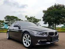 2012 BMW 335i 3.0 Luxury Sedan