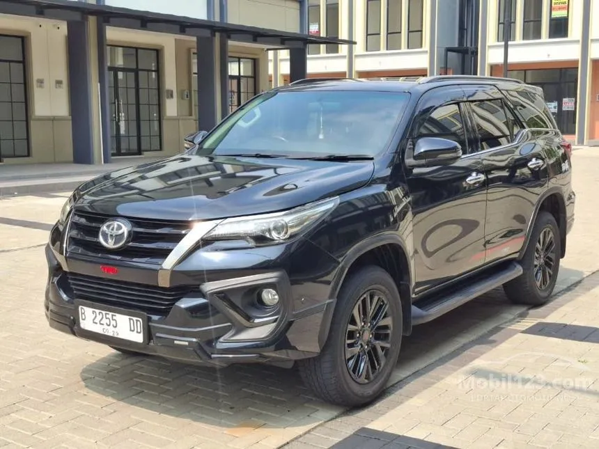 2019 Toyota Fortuner VRZ TRD 4X2 SUV