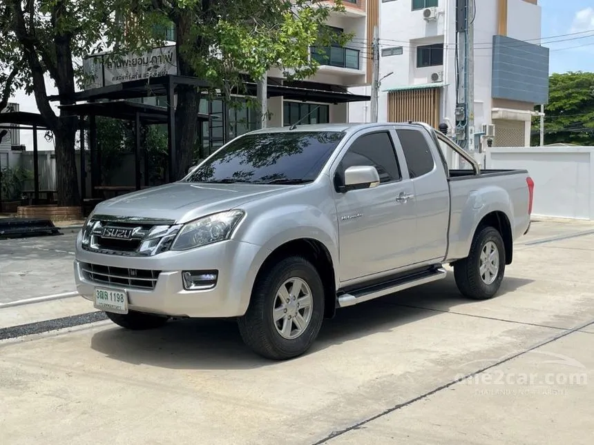 2014 Isuzu D-MAX Hi-Lander Z Space Cab Pickup