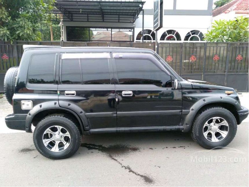 Jual Mobil Suzuki Escudo 1998 JLX 1 6 di Jawa Tengah Jual Mobil Suzuki Escudo 1998 JLX 1 6 di Jawa Tengah