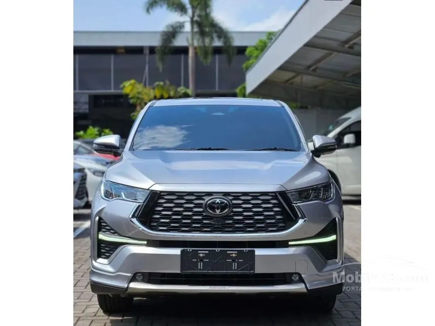 Jual Mobil Toyota Kijang Innova Zenix 2024 Q HV TSS Modellista 2.0 di DKI Jakarta Automatic Wagon Abu