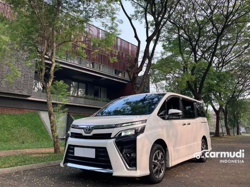 2019 Toyota Voxy Wagon