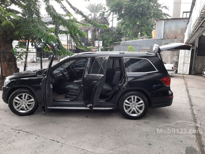Jual Mobil Mercedes-Benz GL400 2015 Exclusive 3.0 di DKI Jakarta Automatic SUV Hitam