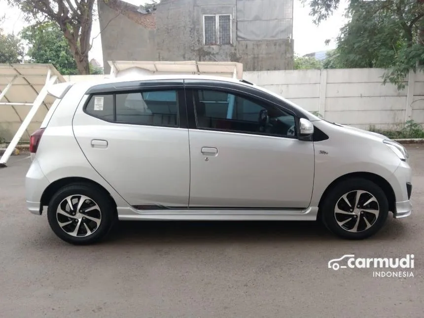 2019 Daihatsu Ayla R Hatchback