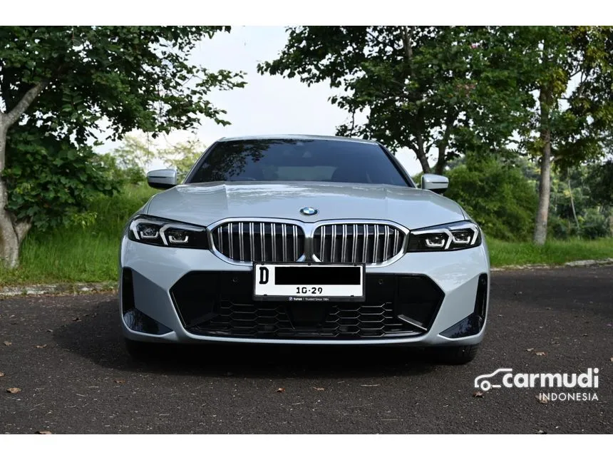 2023 BMW 320i M Sport Sedan