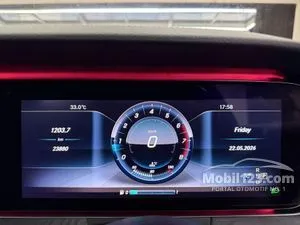 2018 Mercedes-Benz E300 2.0 AMG Line Sedan
