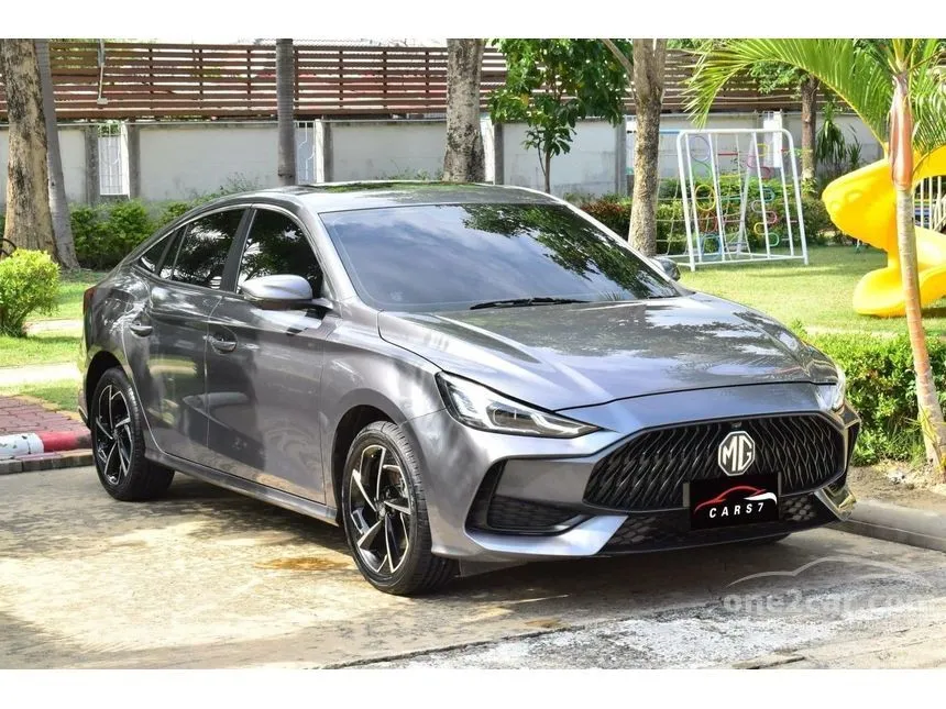 2022 MG MG5 D+ Sedan