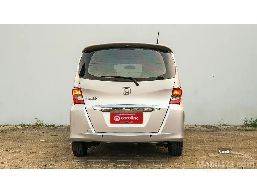 2013 Honda Freed S MPV