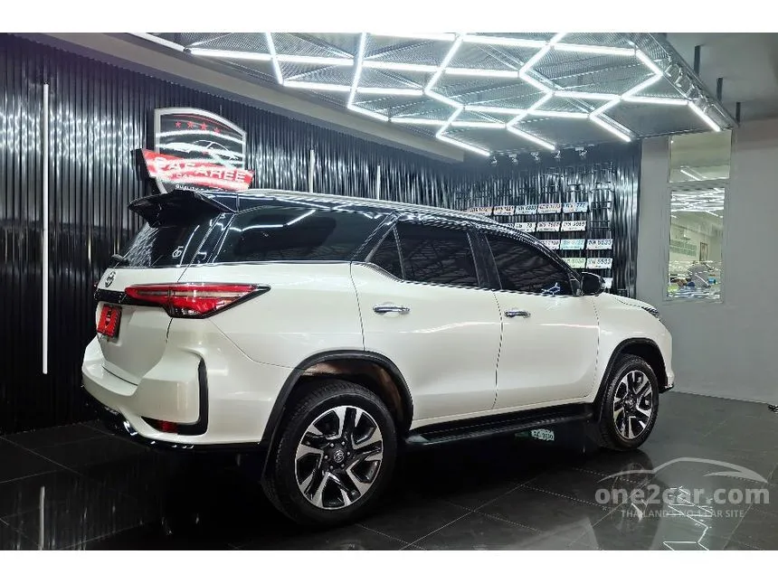 2022 Toyota FORTUNER Legender SUV