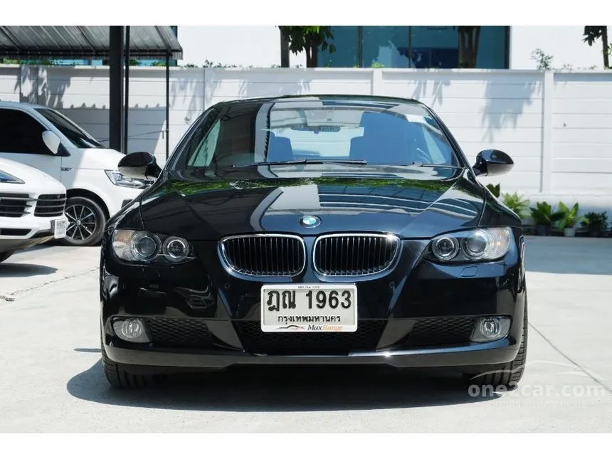 2010 BMW 320i Convertible