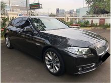 2014 BMW 520i Modern Sedan Registrasi 2015.
