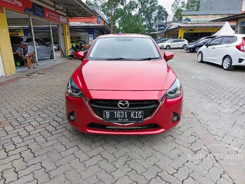 Jual Mobil Mazda 2 2015 R 1.5 di DKI Jakarta Automatic Hatchback Merah Rp 145.000.000