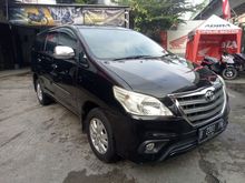 Toyota Kijang Innova Barong G AT 2013 Hitam.